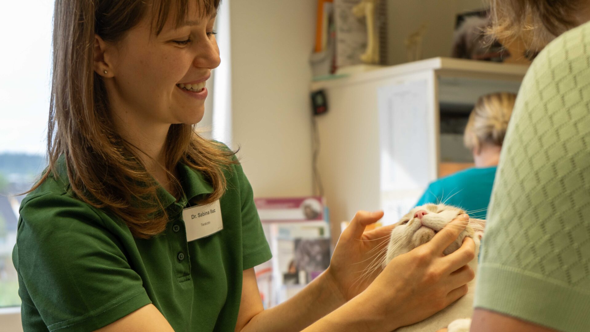 Tiermedizinische Fachkräfte aus dem Ausland – Sabina Illuc bereichert das Team der Tierärzte Kelberg